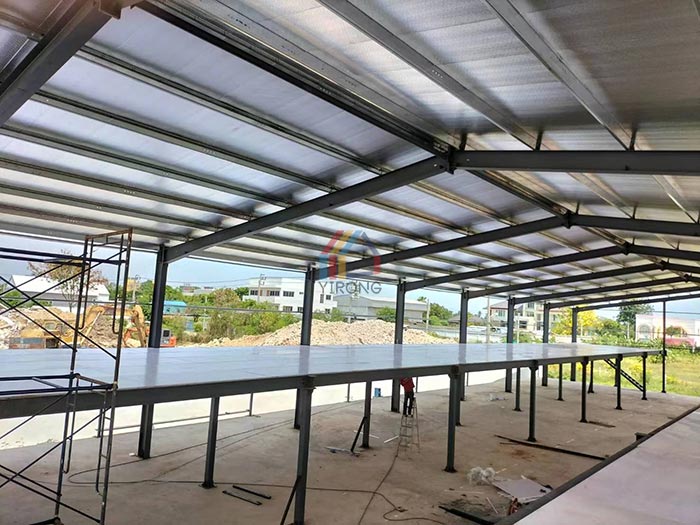 steel structure warehouse with platform