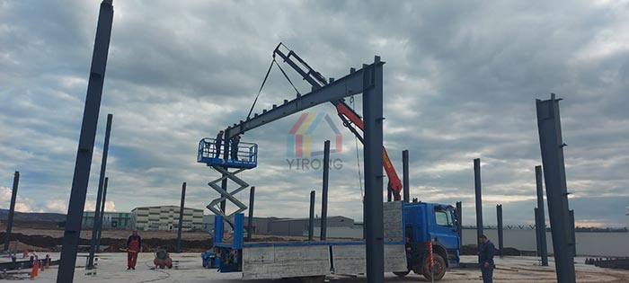 steel structure warehouse construction