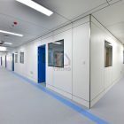 Metal sandwich panel for clean room