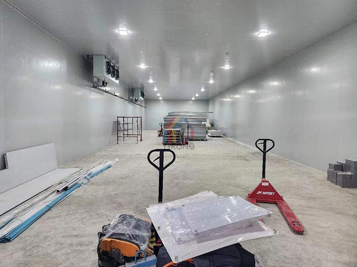 refrigerated warehouse