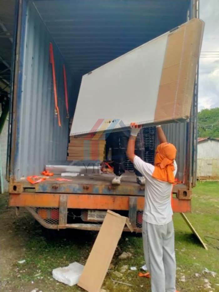 steel structure arrived of auto repair shop