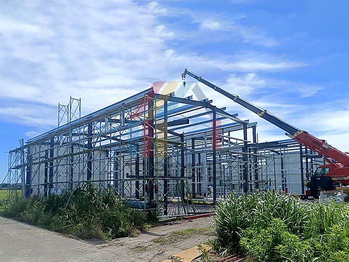 prefabricated steel warehouse building