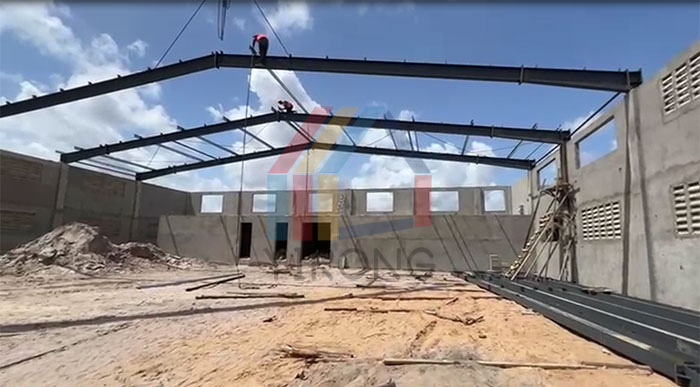 steel structure roof installation