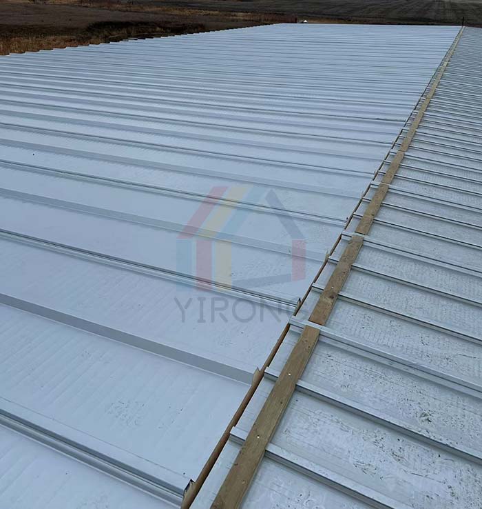 steel warehouse roof installation