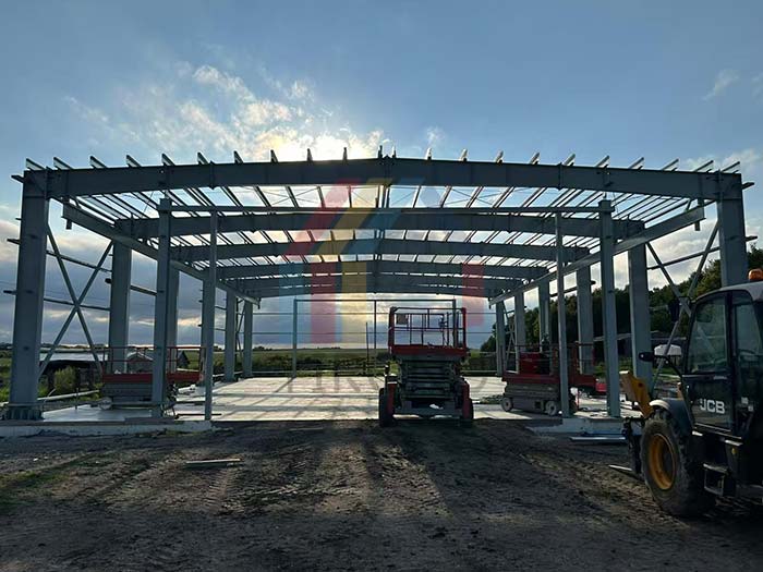 steel structure warehouse construction