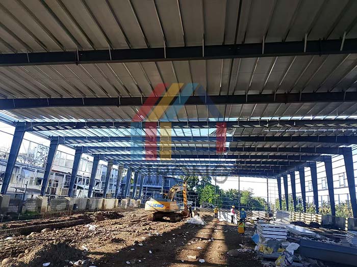 long span steel warehouse construction